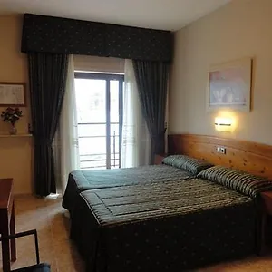 ** Hotel Alameda España